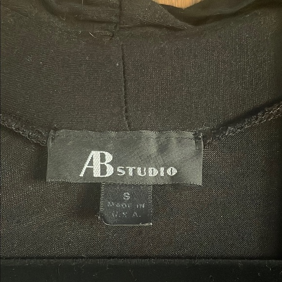 AB Studio Black Ruffled Cardigan - Picture 2 of 3